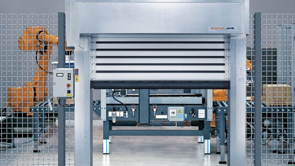 Nasazením řízeného skladu by mělo dojít ke značnému snížení nákladů na skladování materiálu a výrobků, i zrychlení vychystávání na expedici.
