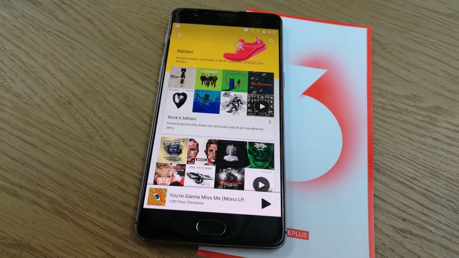 Vborn vybaven smartphone OnePlus 3