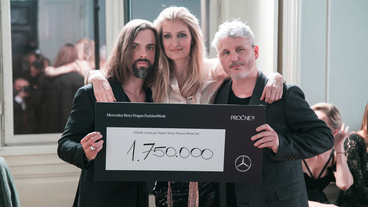 Charitativn draba magaznu PRO NE?! a Mercedes-Benz Prague Fashion Week pro Nadaci Terezy Maxov dtem