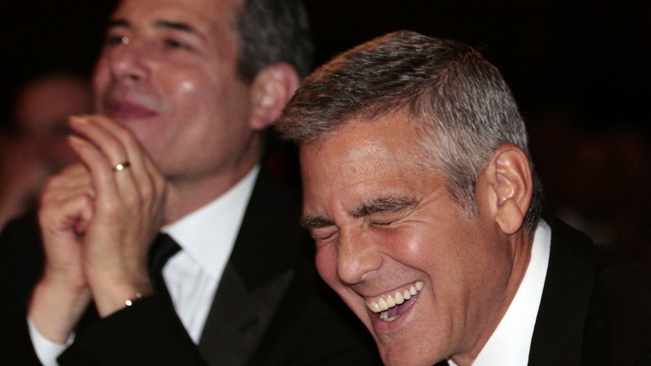 George Clooney na slavnostn veei s Barackem Obamou
