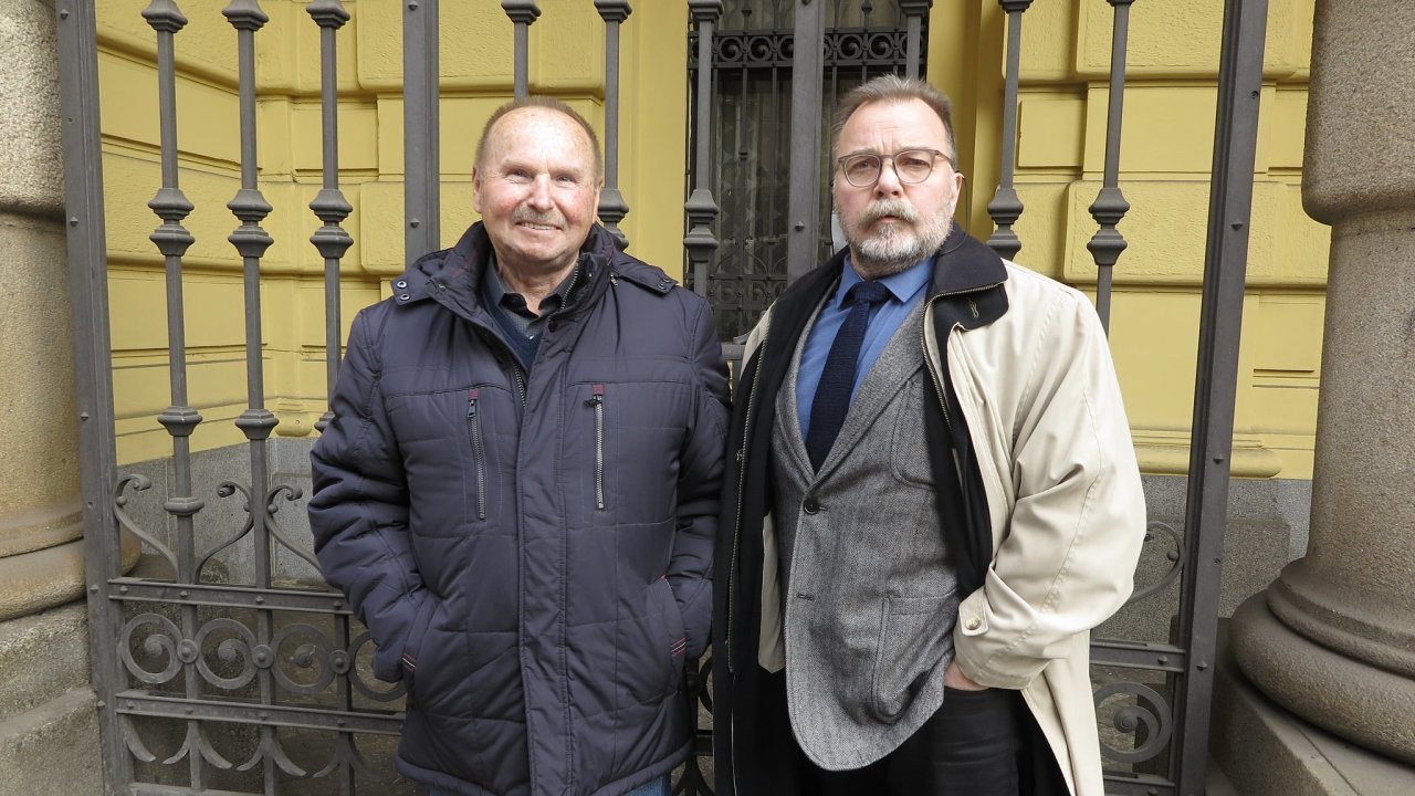vlevo Ladislav Poledna, vpravo Daniel Rada