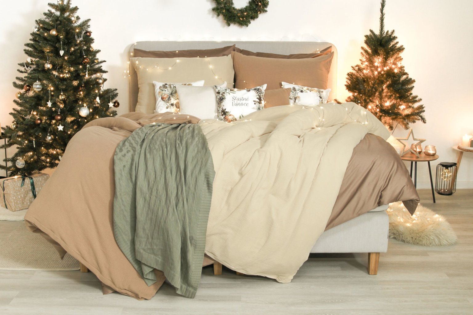 Mimo to využívá u systému odShoptetu různé funkcionality. Jednou z posledních byla možnost změnit velikost polštáře u setu s povlečením. (Foto: Darré) Od roku 2023 využívá Darré prémiovou službu od Shoptetu. Důvodem byla expanze na Slovensko a potřeba efektivně propojit českou a slovenskou doménu.