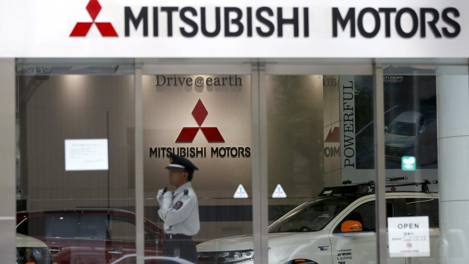 Mitsubishi police raid