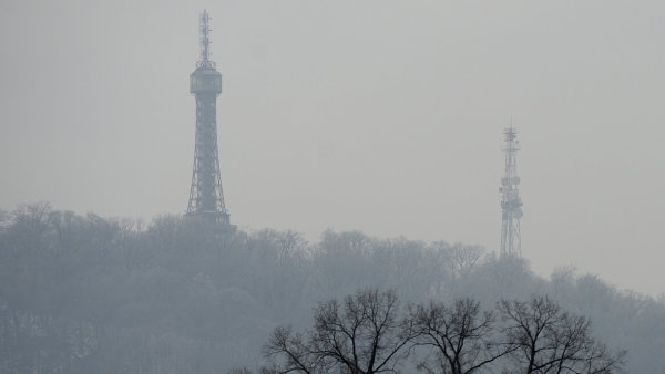 Meteorologové v současné situaci doporučují vyhnout se zvýšené fyzické zátěži venku - Ilustrační foto.