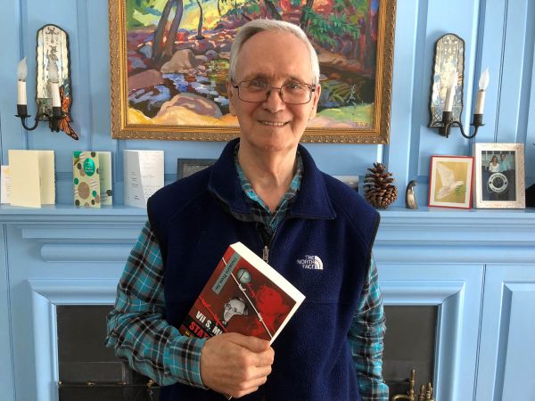 Novi�ok je siln�j&scaron;&iacute; ne� jin&eacute; l&aacute;tky, ale jeho slabinou je voda, �&iacute;k&aacute; v�dec Vil Mirzajanov, kter&yacute; se na jeho v&yacute;voji pod&iacute;lel.