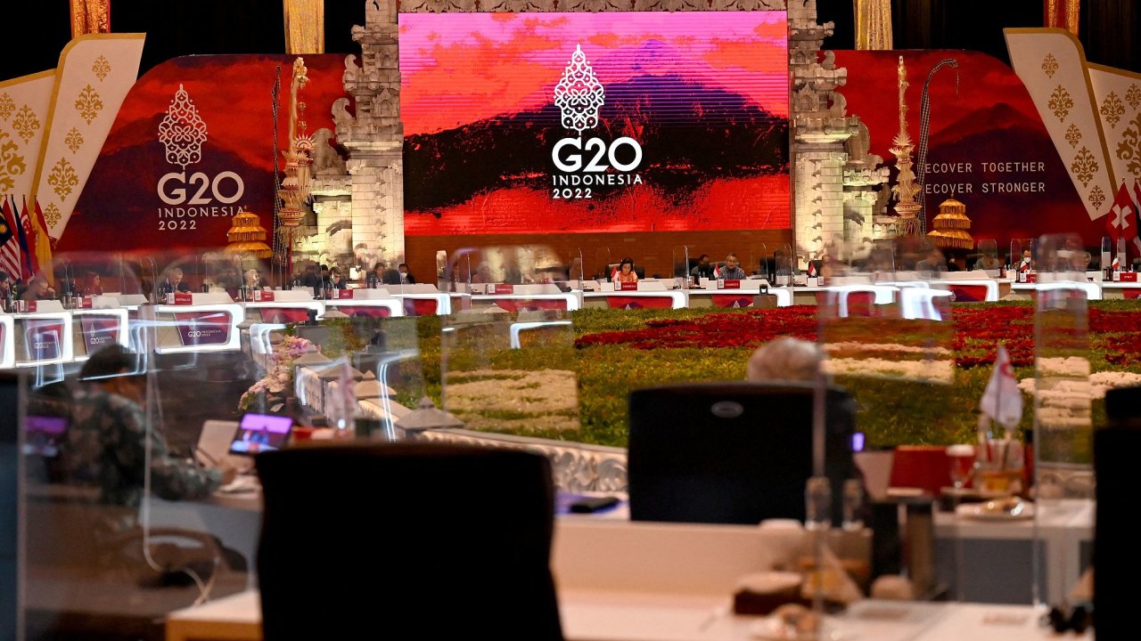 Jednání ministrù financí a centrálních bankéøù zemí G20 probìhlo v letovisku Nusa Dua na indonéském ostrovì Bali.