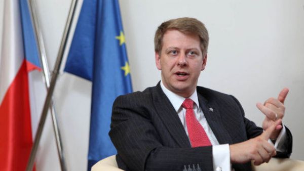 St&aacute;tn&iacute; tajemn&iacute;k pro evropsk&eacute; z&aacute;le�itosti Tom&aacute;&scaron; Prouza