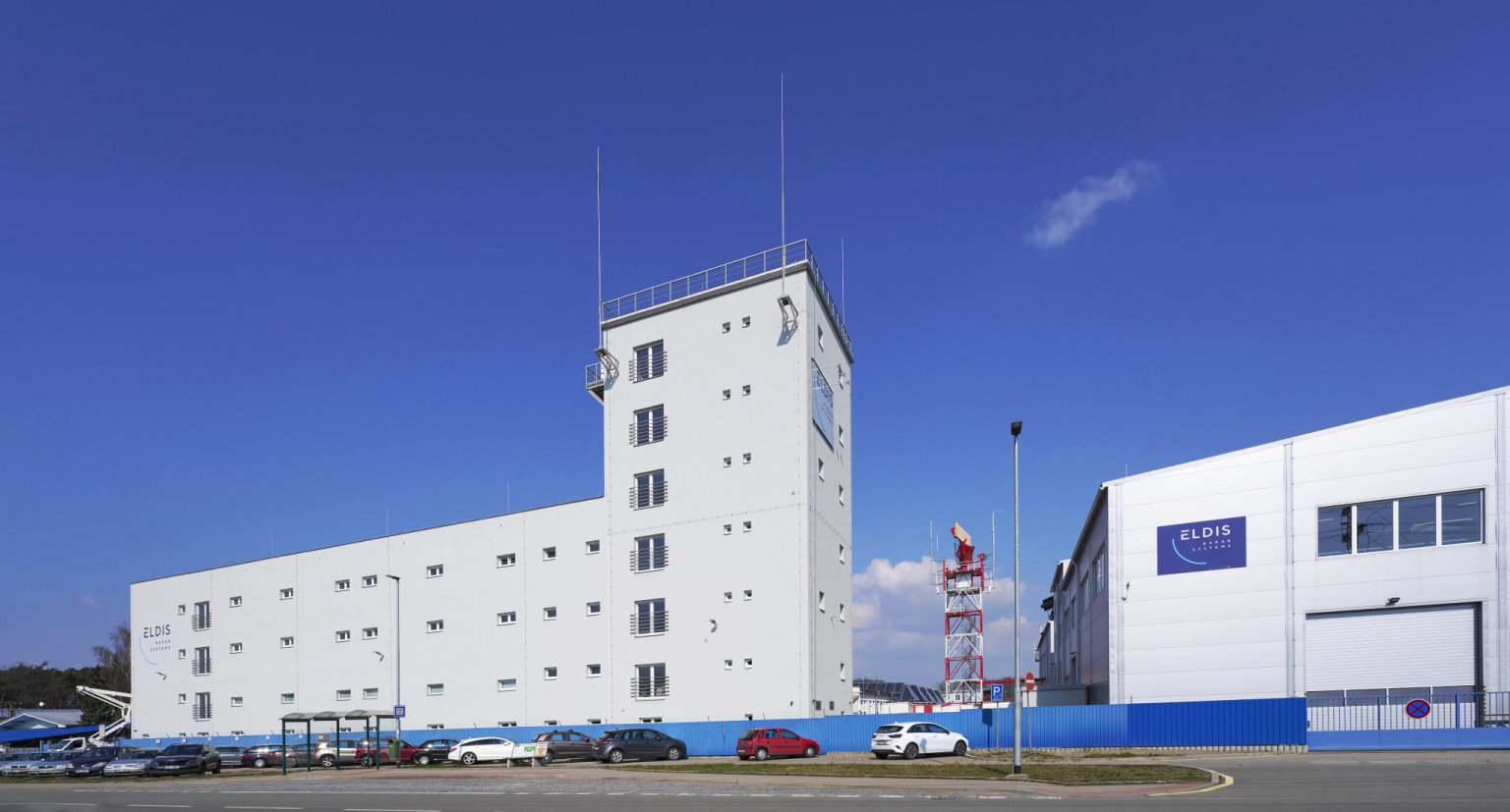 Nov� budova m� zastav�nou plochu 531 metr� �tvere�n�ch.