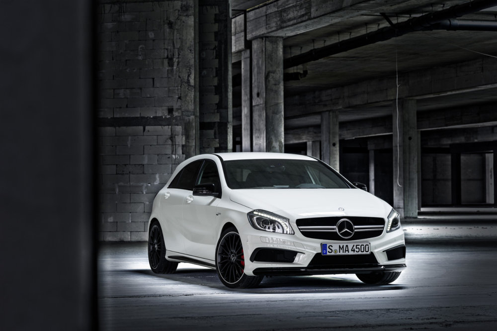 Mercedes-Benz A Vyhrál kategorii Nižší střední třída.