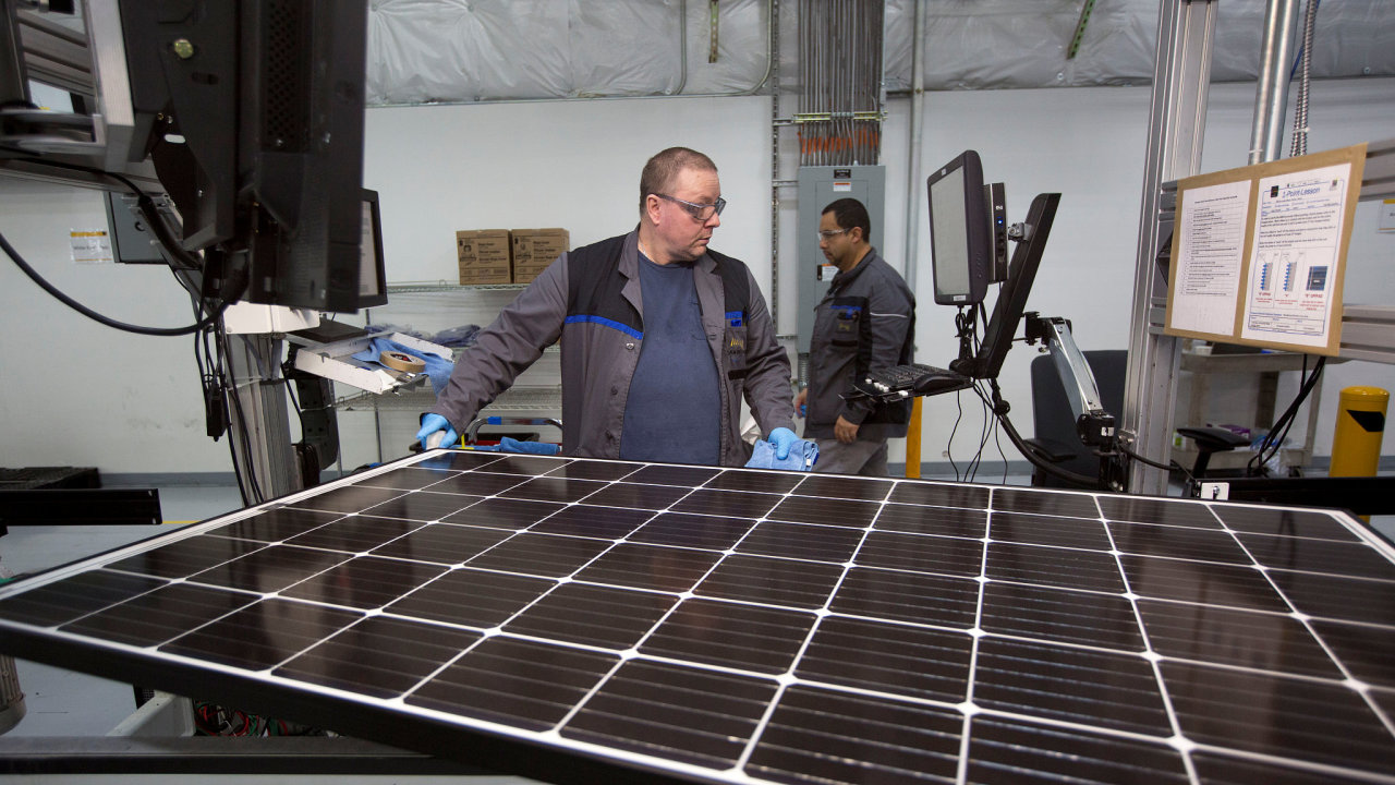 John White, solární panel, SolarWorld, Hillsboro
