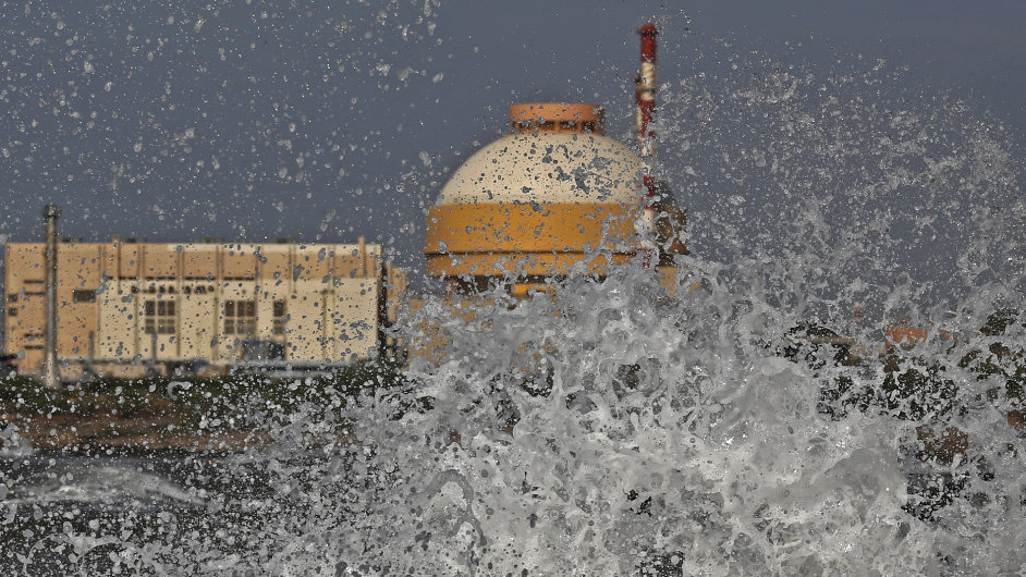 Kritici se obvaj, e poben jadern elektrrna Kudankulam je ohroena vlnou tsunami