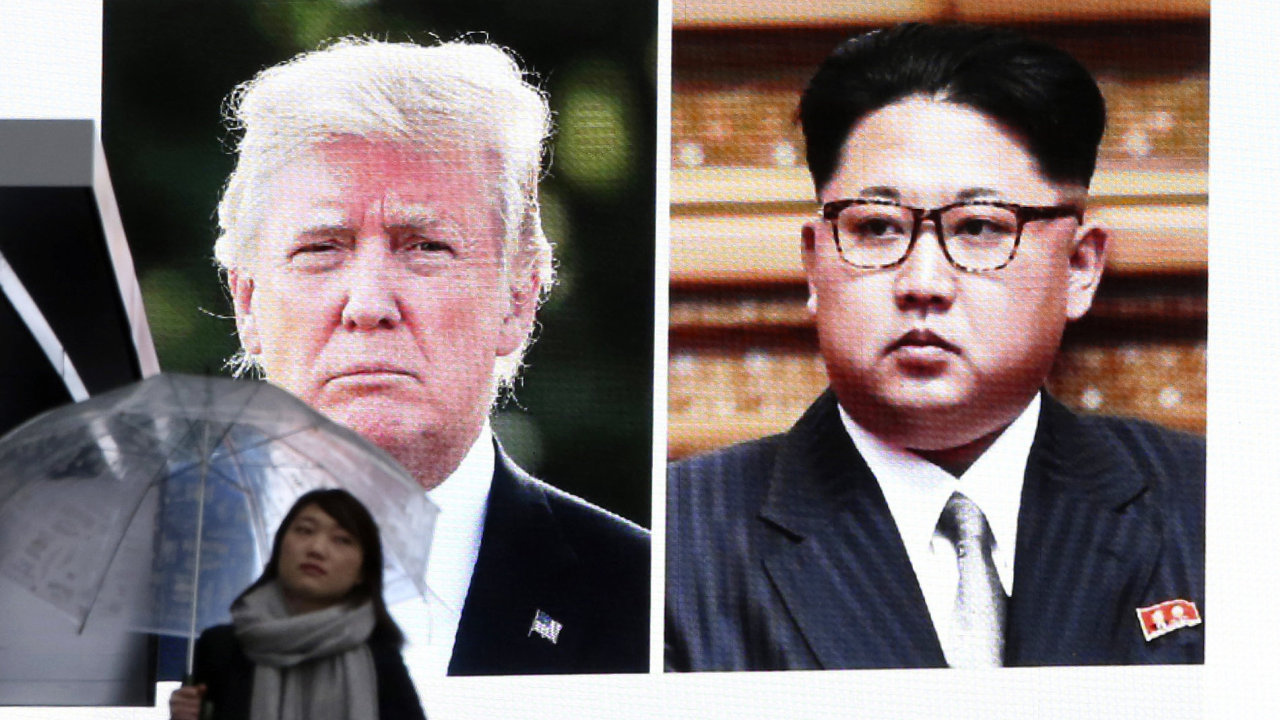 ڞas, ale zrove opatrnost a skepse. Washington hled vstc summitu Trumpa s Kimem.