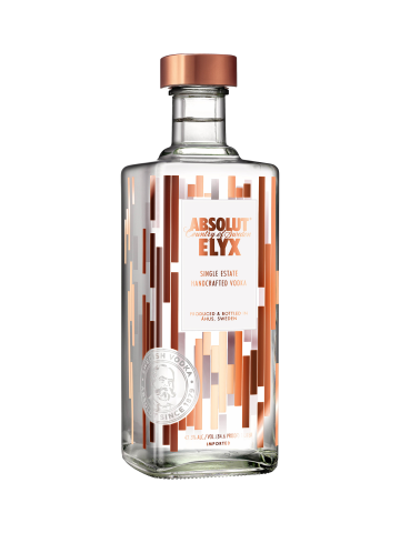 Nazývána je tekutým hedvábím, luxusní vodka Absolut Elyx je ručně destilovaná v autentické měděné destilační nádobě z roku 1921. Ideální pro večerní martini nebo jen tak na ledu.