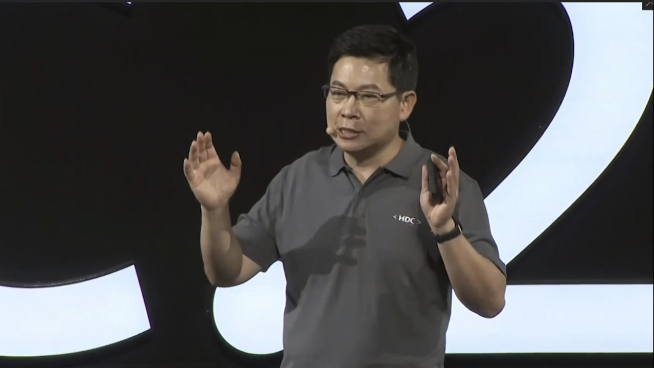 Richard Yu je fem zkaznick obchodn skupiny Huawei zodpovdn za operan systmy vyvinut Googlem a Applem.