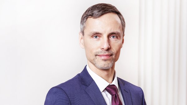 Ji�� ��r, �editel pro zahrani�n� vztahy a fondy EU Potravin��sk� komory.