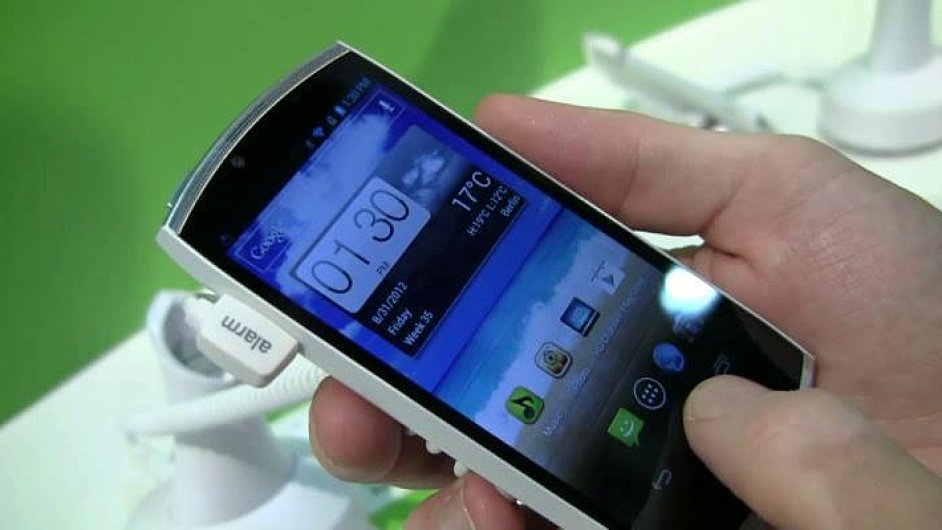 Smartphone Acer CloudMobile A9