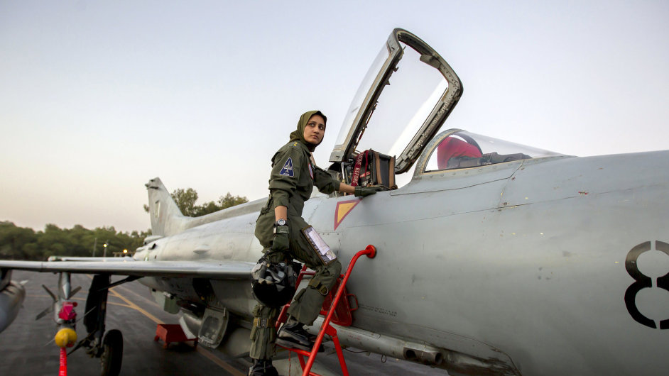 Pkistnsk pilotka Ayesha Farooq