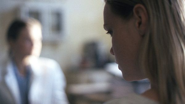 Sn&iacute;mek z filmu &Scaron;p&iacute;na re�is&eacute;rky Terezy Nvotov&eacute;.