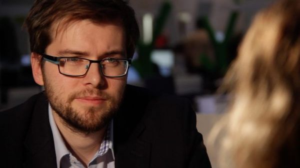 Babi&scaron;ova men&scaron;inov&aacute; vl&aacute;da? Budeme se divit, kam je&scaron;t� tahle chobotnice proroste, �&iacute;k&aacute; pir&aacute;t Mich&aacute;lek.