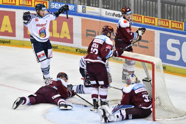 Utk&aacute;n&iacute; 16. kola hokejov&eacute; extraligy HC Sparta Praha -HC V&iacute;tkovice Ridera