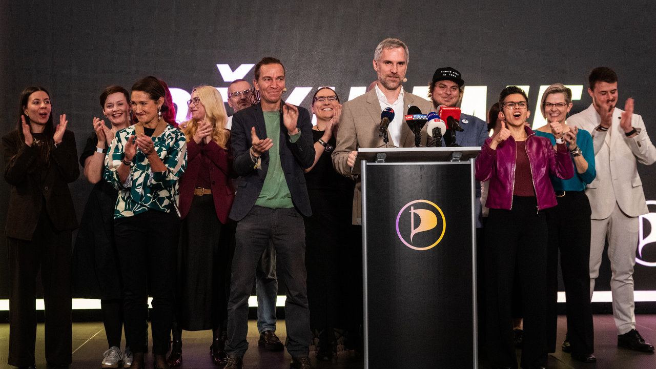 Parlamentn volby 2025, volebn tb Pirti, Fantova kavrna.
