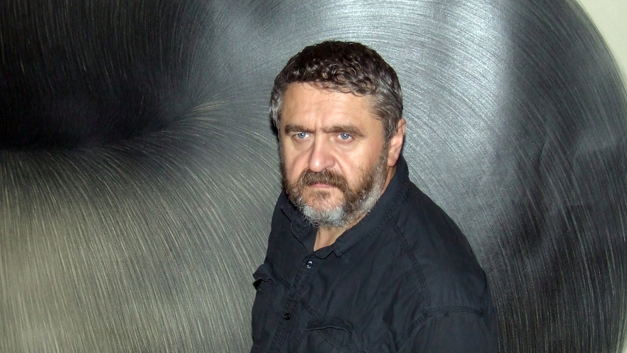 vtvarnk Ji Kornatovsk, autor velkoformtovch kreseb uhlem