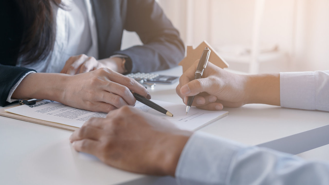 smlouva, podpis