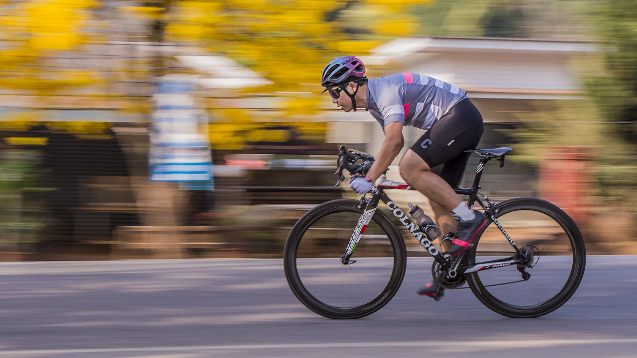 sprintuj�c� cyklista