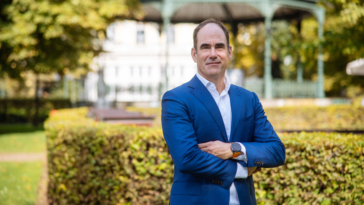 Carsten Brzeski, ING