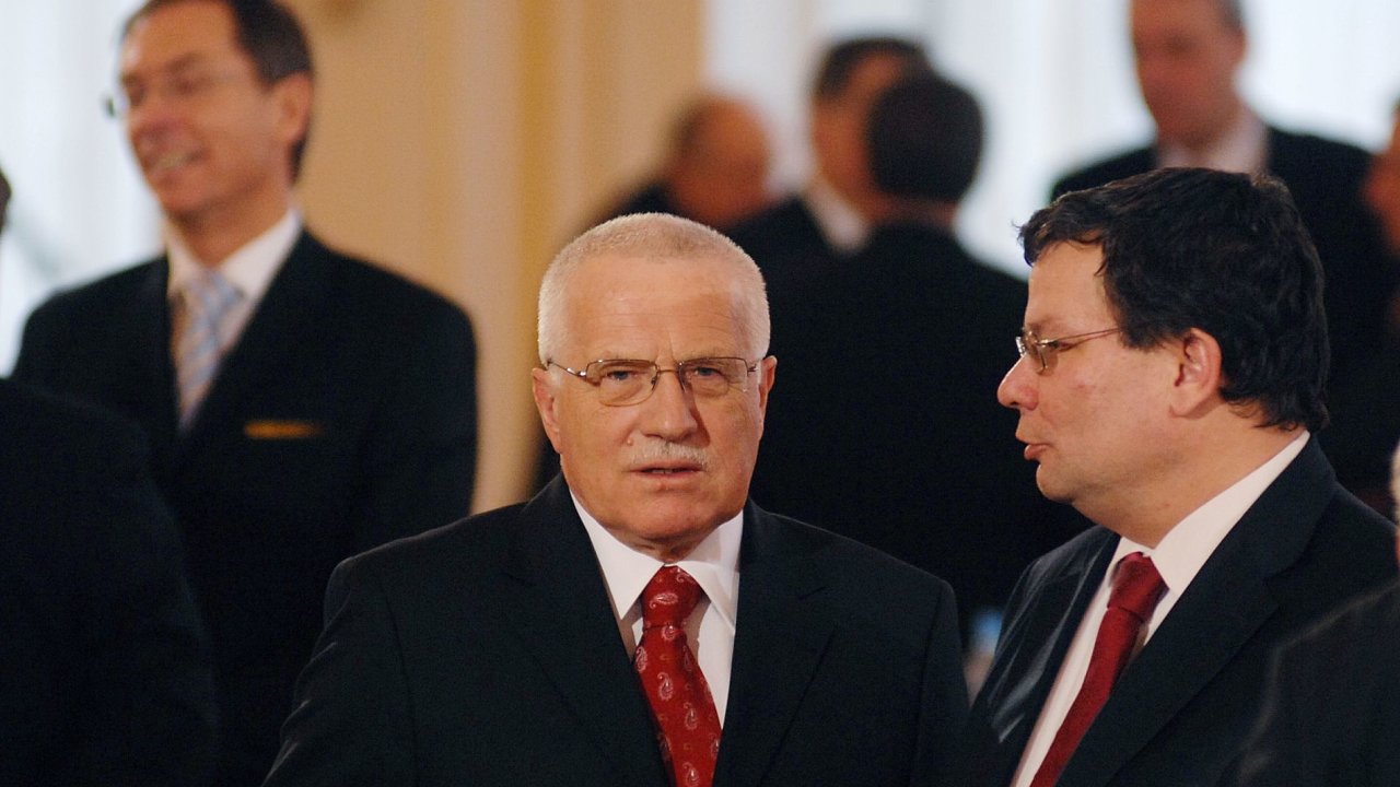 Vclav Klaus a Alexandr Vondra ve druhm kole volby prezidenta, nor 2008.