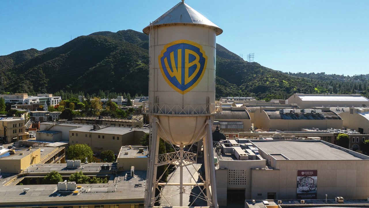 Další krok ke spojení Warner–Paramount