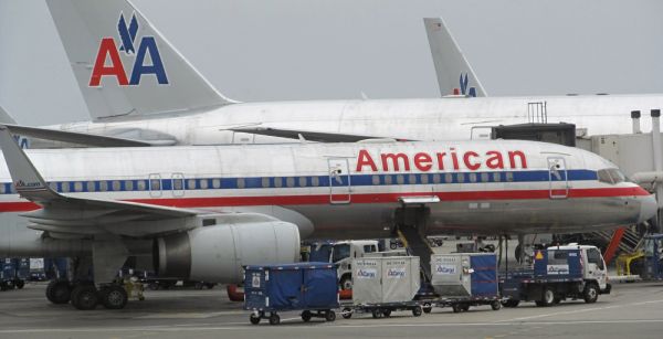 American Airlines se budou moci spojit s US Airways