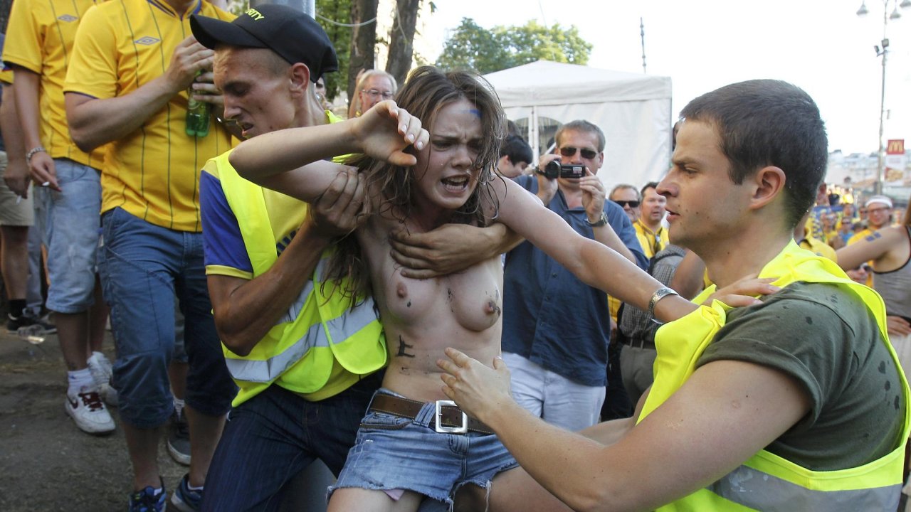 Protest hnut Femen v Kyjev
