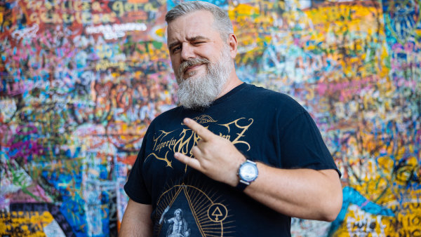 Vyrazili mi zub, ale stejně to miluju. Příběh tří úspěšných lidí, kteří propadli extrému