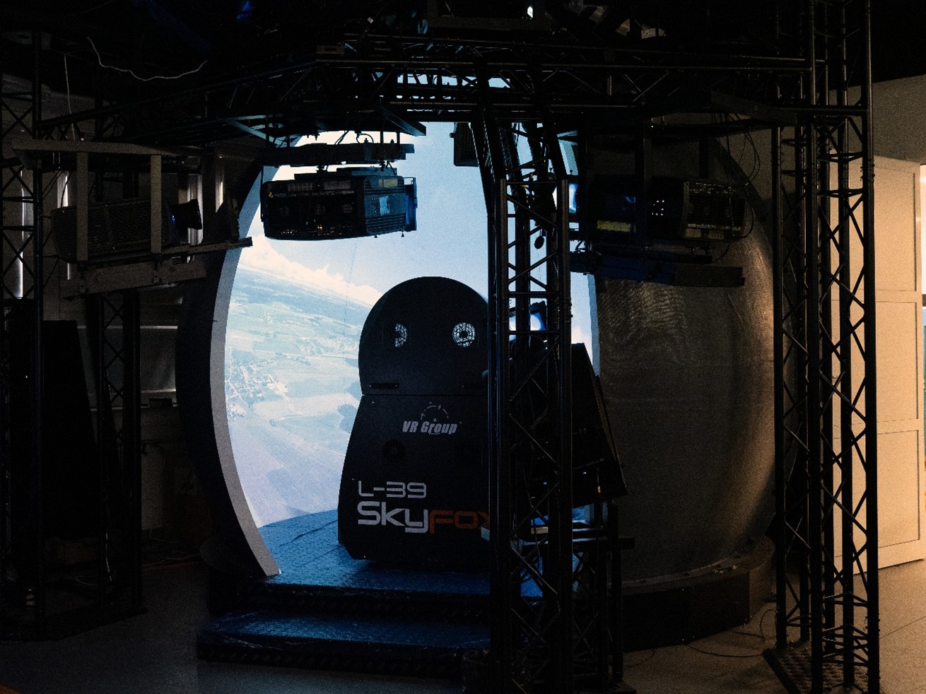 Leteck� simul�tor L-39 Skyfox