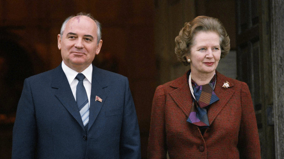 Margaret Thatcherov a Michail Gorbaov v roce 1984.