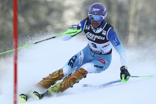 Strachov&aacute; v Z&aacute;h�ebu sah&aacute; po medaili, Shiffrinov&aacute; nav&iacute;c vypadla