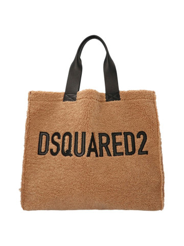 Proč se trochu neodlišovat? S touhle oversize taškou z umělé kožešiny s koženými detaily od značky DSQUARED2 budete opravdu originální.