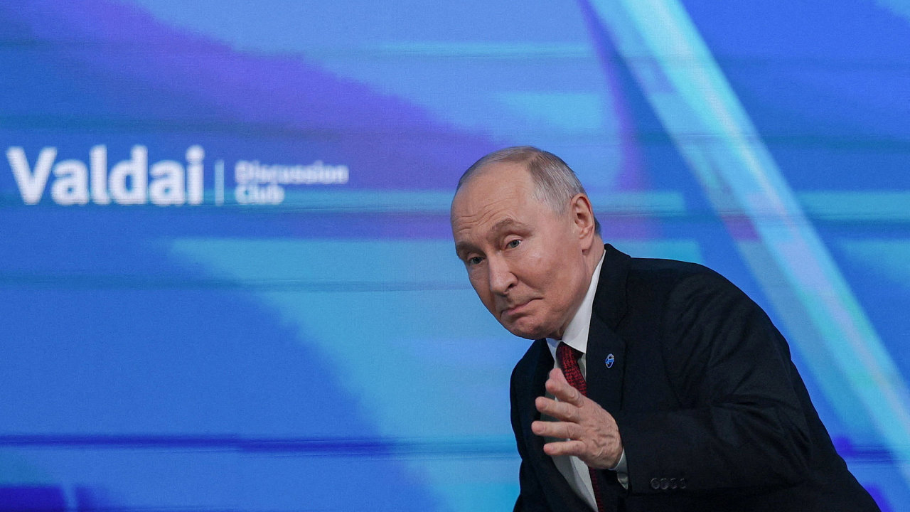 Putin taky varoval p�ed d�sledky prudk�ch technologick�ch zm�n v�etn� ���en�...
