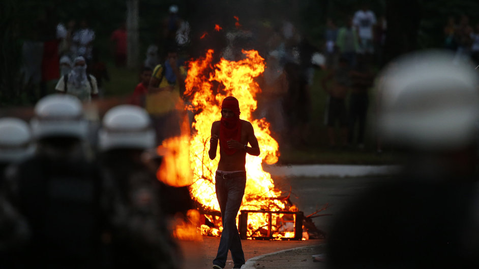 Protesty v Brazlii
