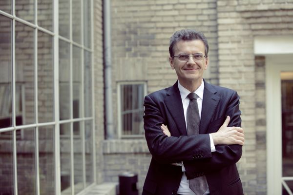 Sergio Bertoncini, analytik nadn&aacute;rodn&iacute; investi�n&iacute; spole�nosti Amundi