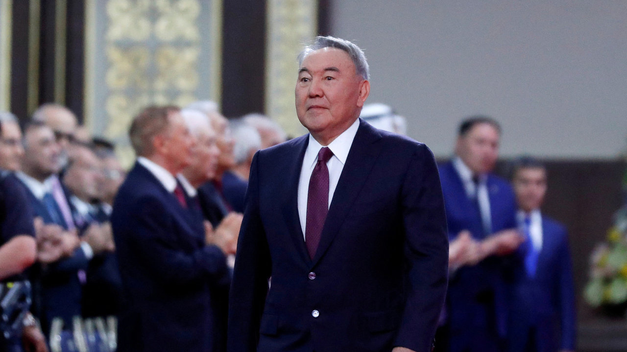 FILE PHOTO: Former Kazakh president Nursultan Nazarbayev attends the inauguration of the new president