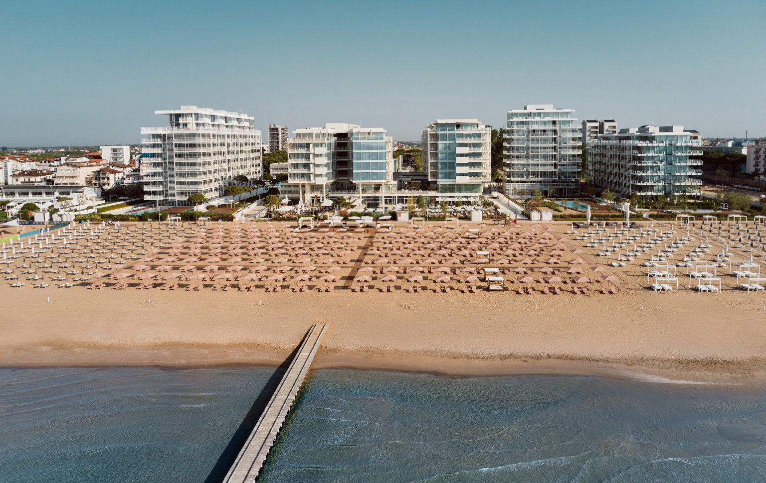 2205bb falkensteiner jesolo exterior drone 0025 sRGB