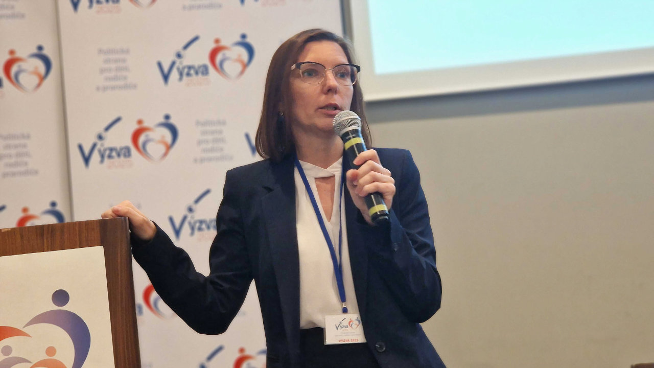 Karolna Kubiskov je manelkou klovho svdka v kauzch kolem dopravnho podniku. Do roku 2024 byla mstopedsedkyn, pak spolupracovala se Stailo!, te zaloila novou politickou stranu.