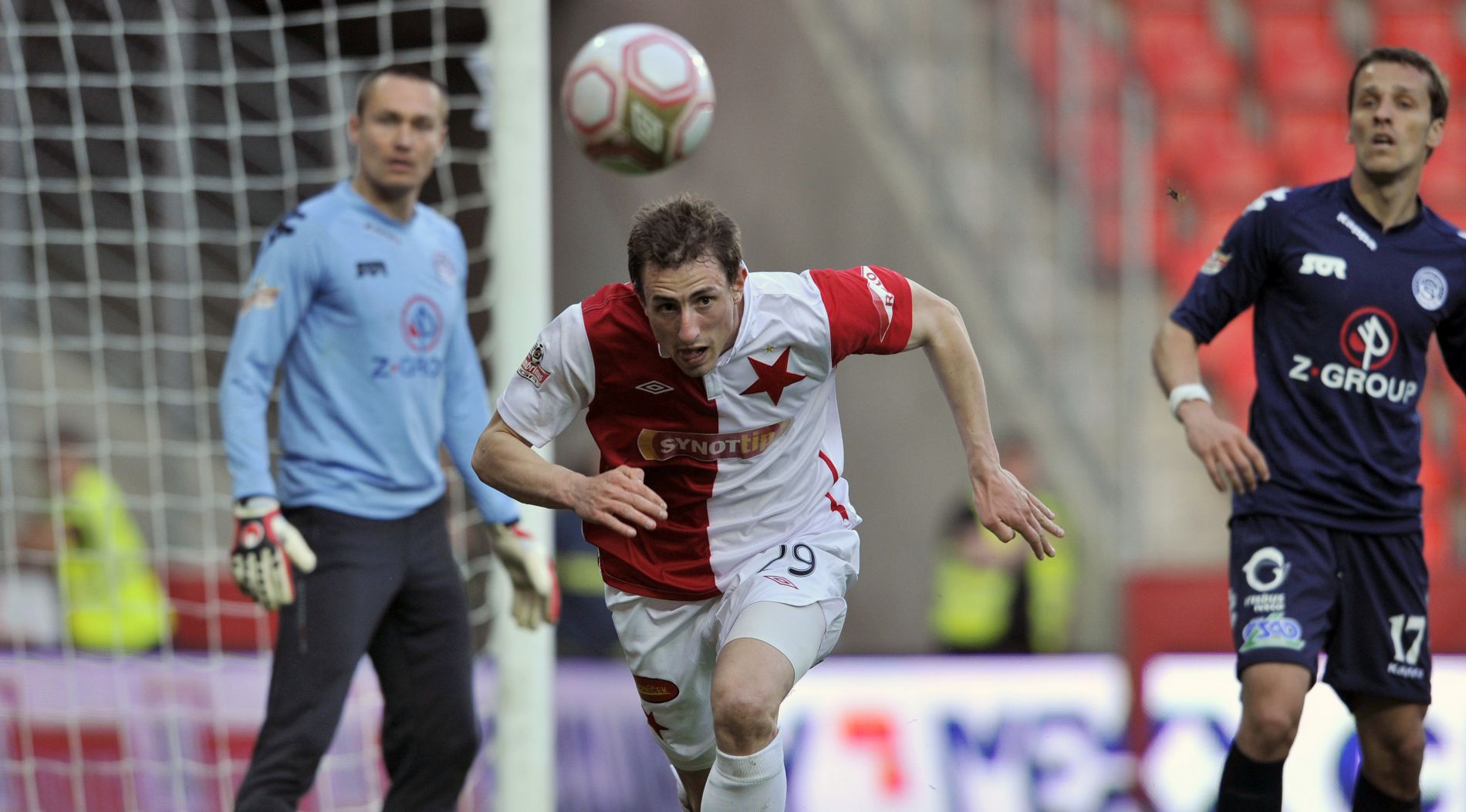 Slavia zdolala Slovácko 2:0, Plzeň prohrála, Boleslav vyhrála ve Zlíně 9:5