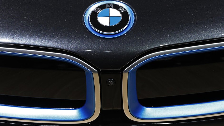 BMW loni vydlalo rekordnch 5,8 miliardy eur. Zisky ale thnou finann sluby.
