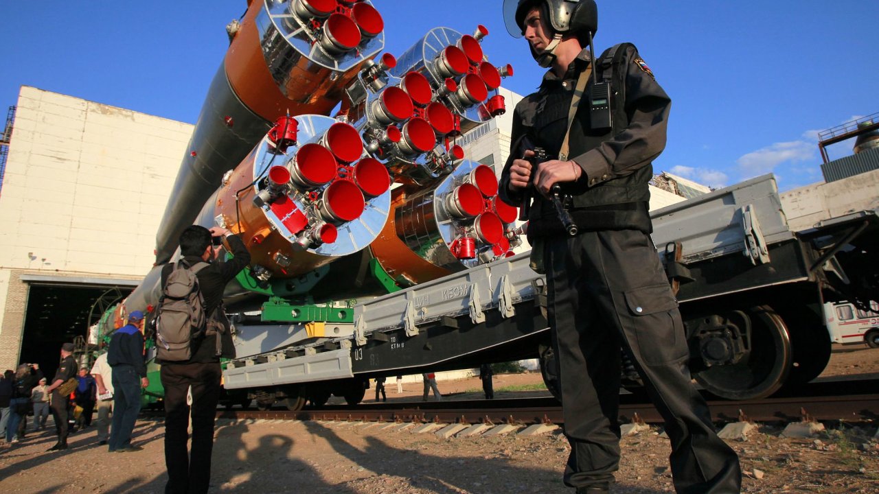 Vesmrn lo Sojuz se pipravuje na start