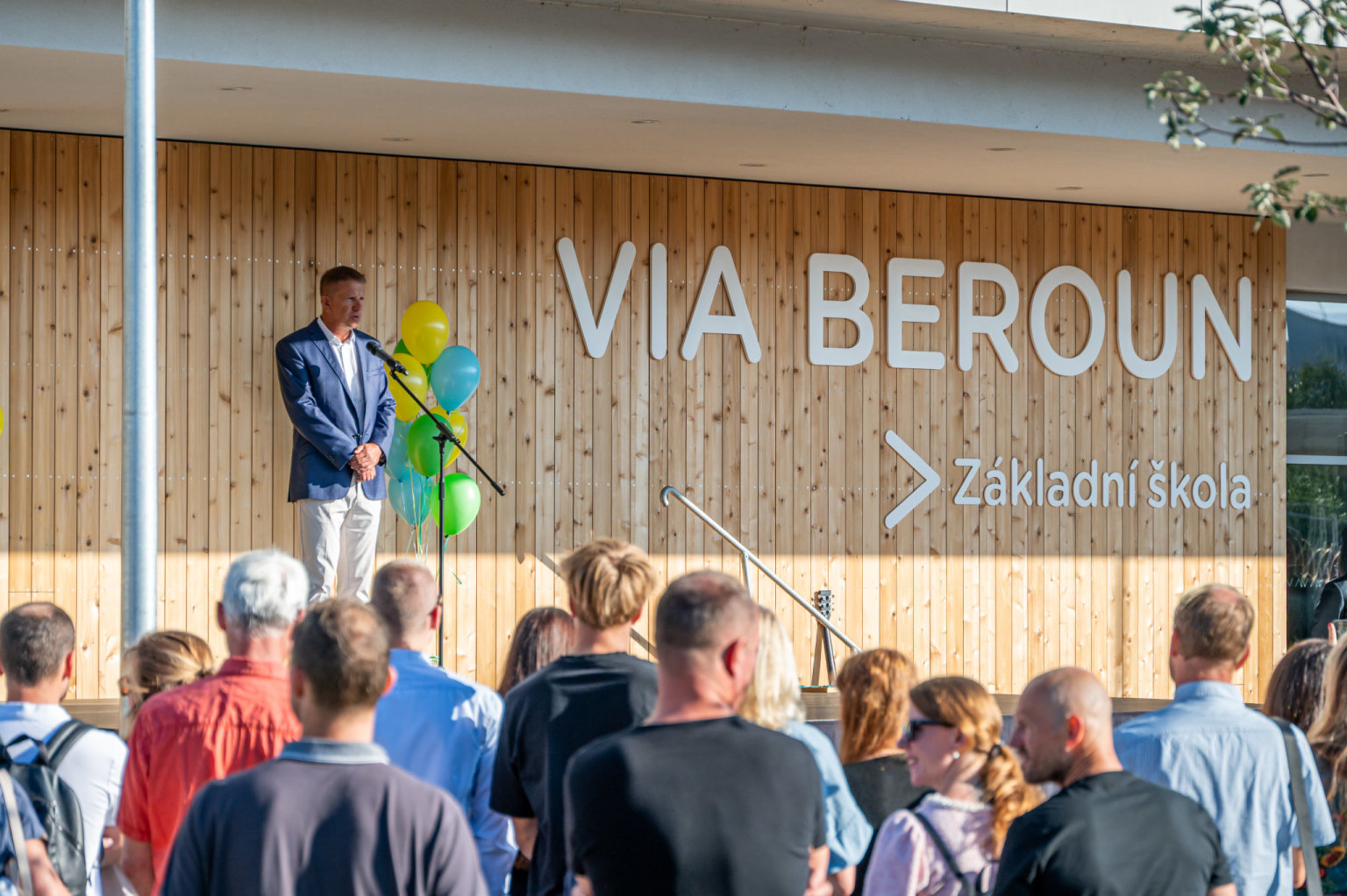 Spolumajitel Tipsportu Vratislav Randa při slavnostním otevření vzdělávacího kampusu v Berouně. (Foto: VIA Beroun) Spolumajitel Tipsportu Vratislav Randa při slavnostním otevření vzdělávacího kampusu v Berouně.