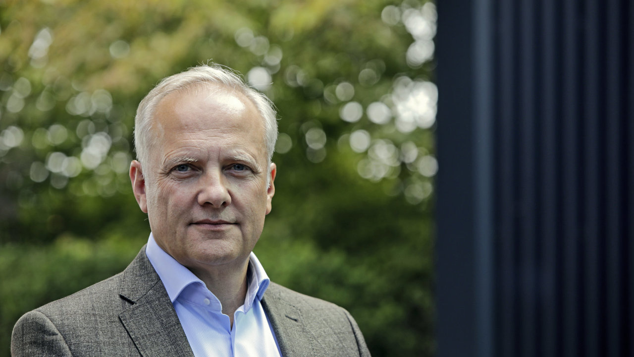 Richard Proch�zka, Lagardere Travel Retail