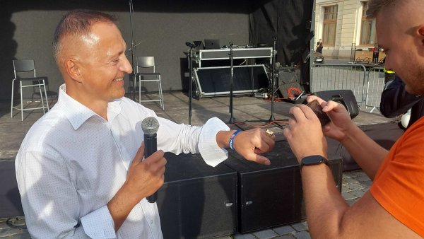 Většinový majitel hokejového klubu HC Dynamo Petr Dědek představil na...